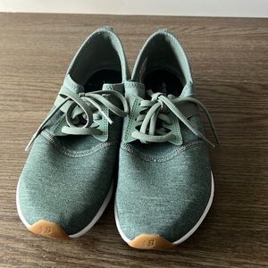 New Balance Women FuelCore Nergize
Green Running Shoes Sneakers